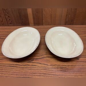 2 Rachel Ray Almond Cream Cucina 12in Oval serving bowls